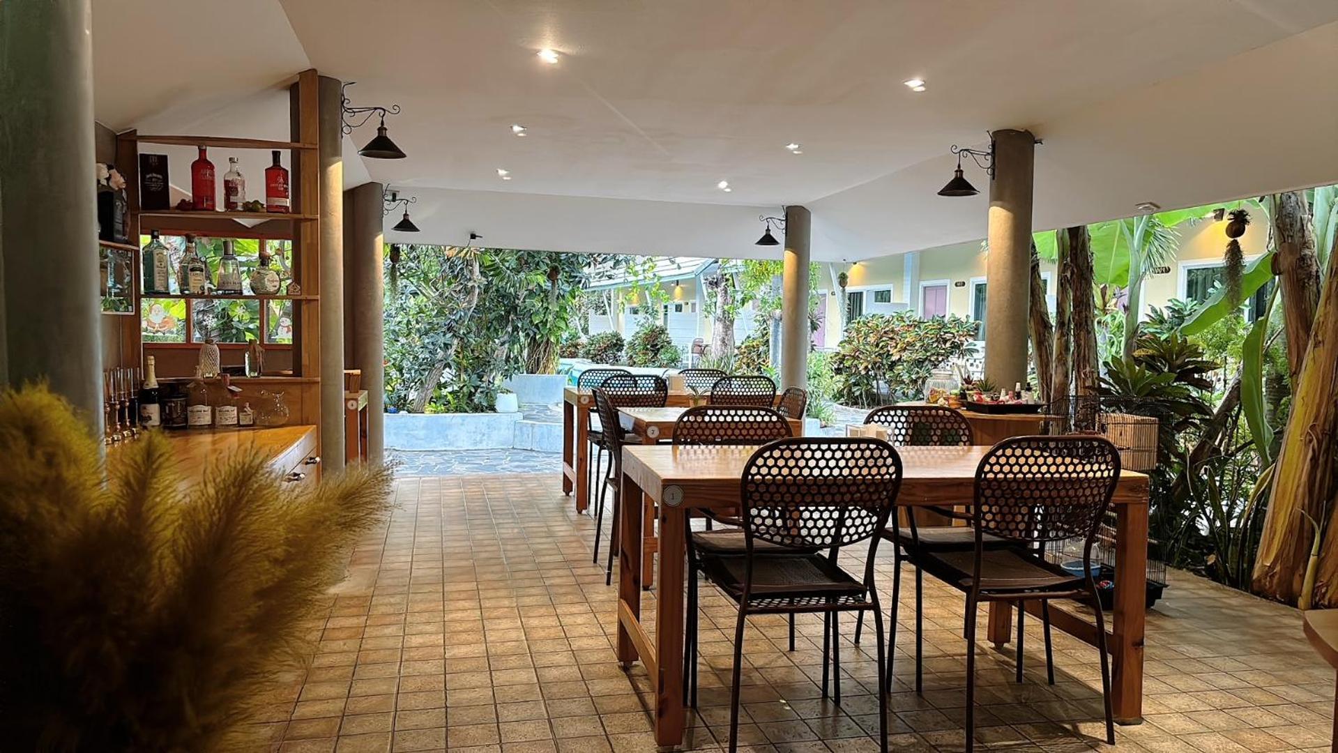 Naka Resort Kamala Beach Exterior photo